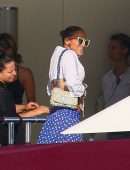 Jennifer Lopez Upskirt at the Nikki Beach in St Tropez