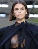 Kaia Gerber Rampwalk at Valentino Fashion Show in Paris