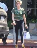Kristen Stewart Booty, Shopping in Hollywood