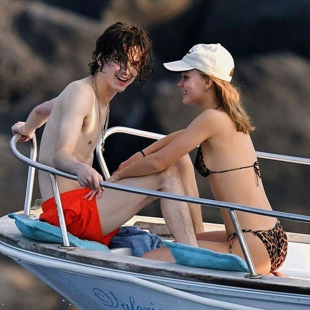 Lily-Rose-Depp-2