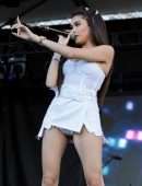 Madison Beer Performing at 2019 Life is Beautiful Music & Art Festival in Las Vegas