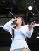 Madison Beer Performing at 2019 Life is Beautiful Music & Art Festival in Las Vegas