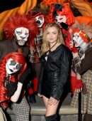 Peyton Roi List for Photoshoot at Knott’s Scary Farm in Buena Park