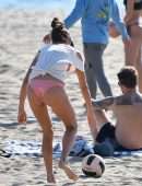 Alessandra Ambrosio Booty, Playing Beach Volleyball in Santa Monica