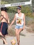 Alessandra Ambrosio Booty, Playing Beach Volleyball in Santa Monica
