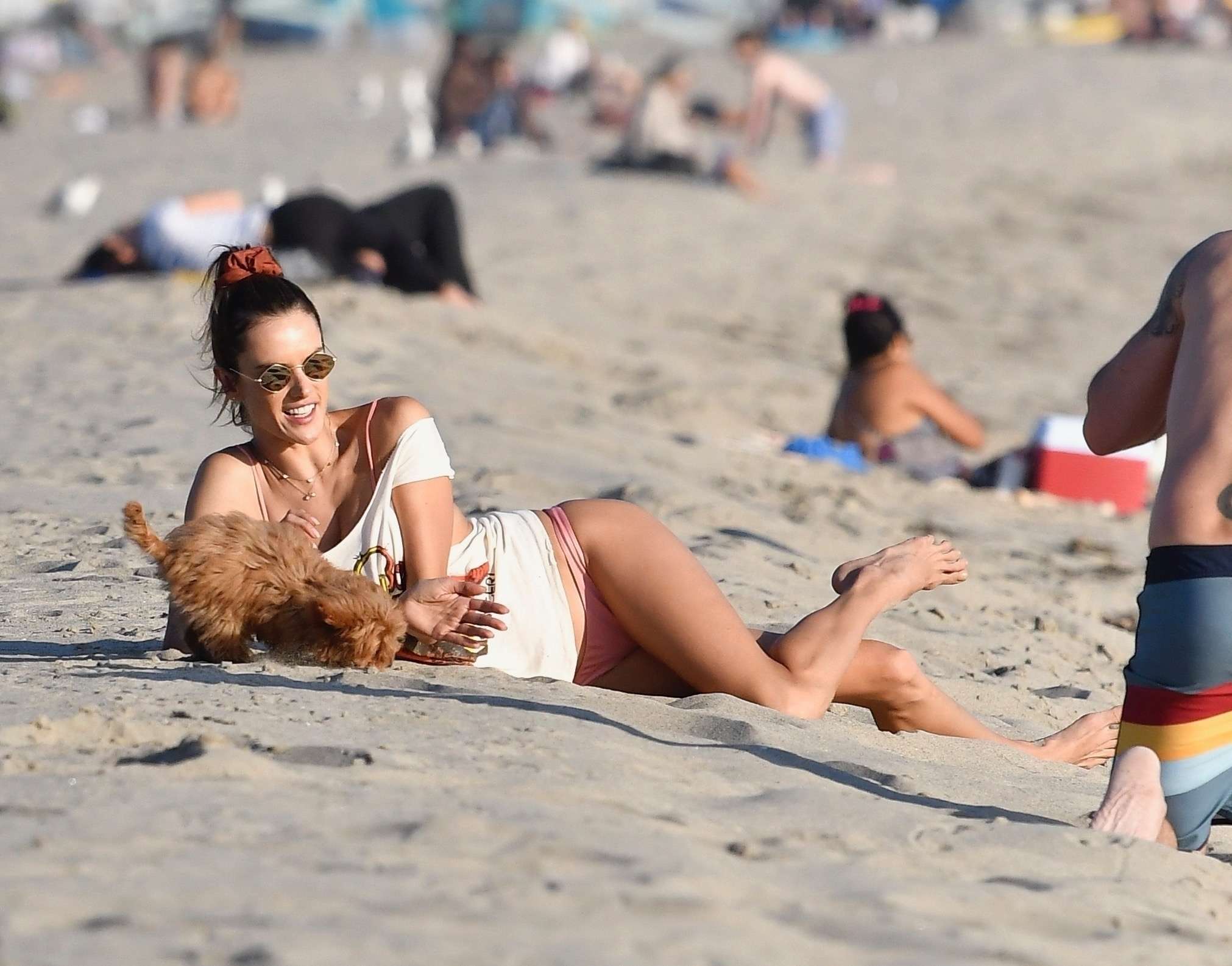 Alessandra Ambrosio Booty, Playing Beach Volleyball in Santa Monica