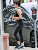 Ariel Winter Booty in Black Leggings
