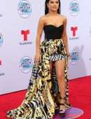 Becky G Booty, Performing at 2019 Latin American Music Awards