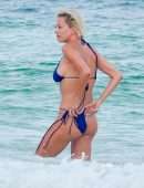 Caroline Vreeland Booty in Bikini Malfunction at the Beach in Tulum