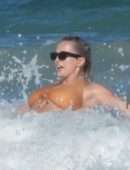 Caroline Vreeland Pokies in Wet Bikini at the Beach on Vacation in Tulum