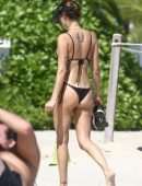 Isabeli Fontana in Bikini with Boyfriend Diego Ferrero at the Beach
