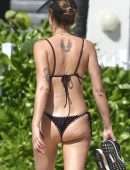 Isabeli Fontana in Bikini with Boyfriend Diego Ferrero at the Beach