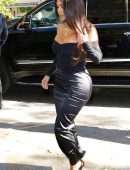 Kim Kardashian Out and About in New York