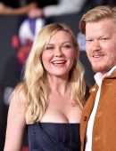 Kirsten Dunst at the Premiere of "El Camino: A Breaking Bad Movie" in Los Angeles