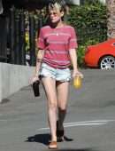 Kristen Stewart Leggy, Out in Los Angeles