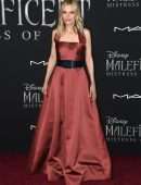 Michelle Pfeiffer at the Premiere of “Maleficent: Mistress Of Evil" in LA