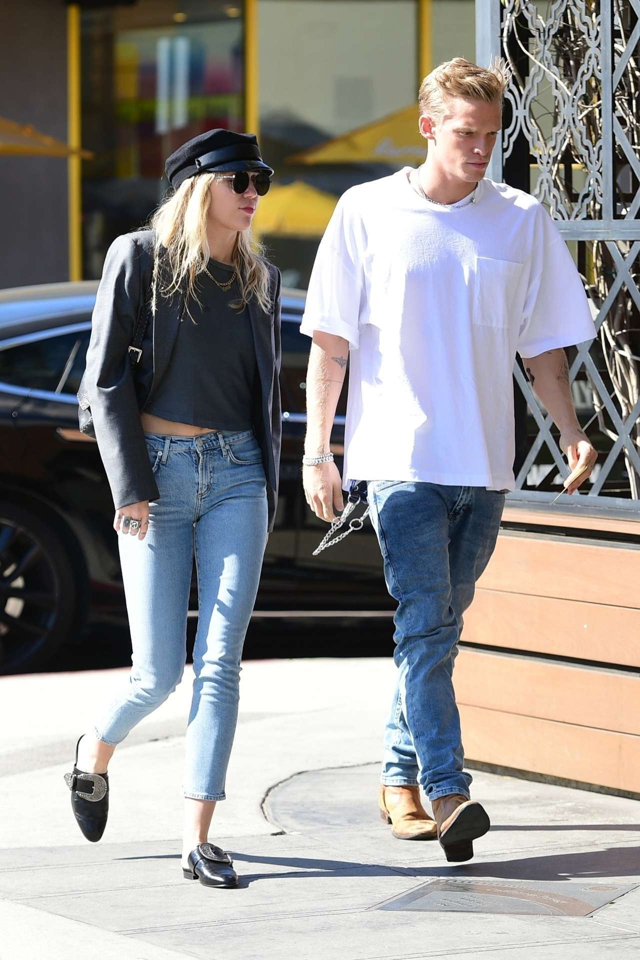 Miley Cyrus in Jeans, Out for Lunch in Los Angeles