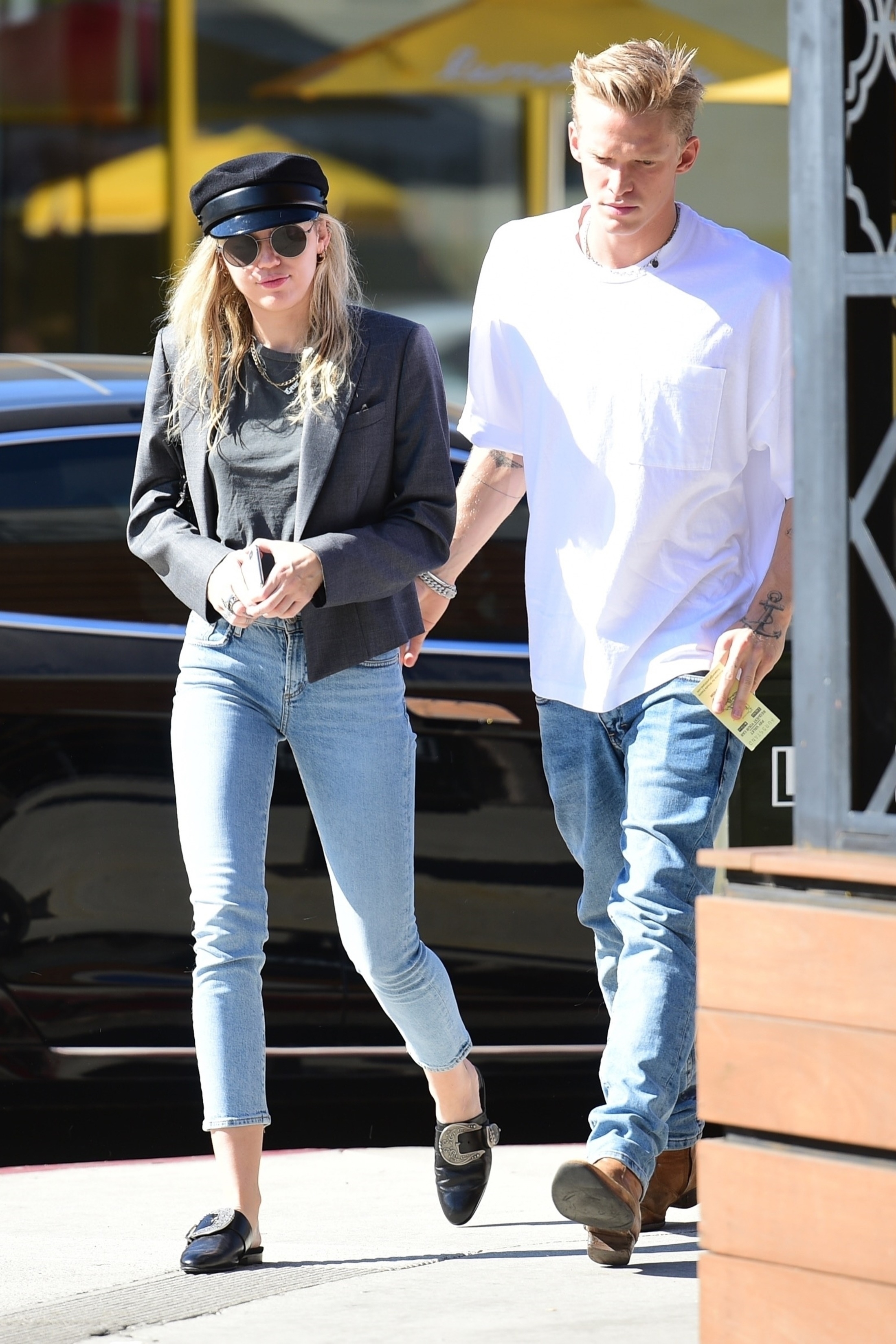 Miley Cyrus in Jeans, Out for Lunch in Los Angeles