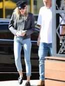 Miley Cyrus in Jeans, Out for Lunch in Los Angeles