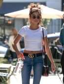 Sarah Hyland Pokies, Out in West Hollywood