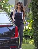 Selena Gomez Braless Out in Los Angeles