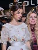 Ana de Armas at the Premiere of Lionsgates' "Knives Out" in Westwood