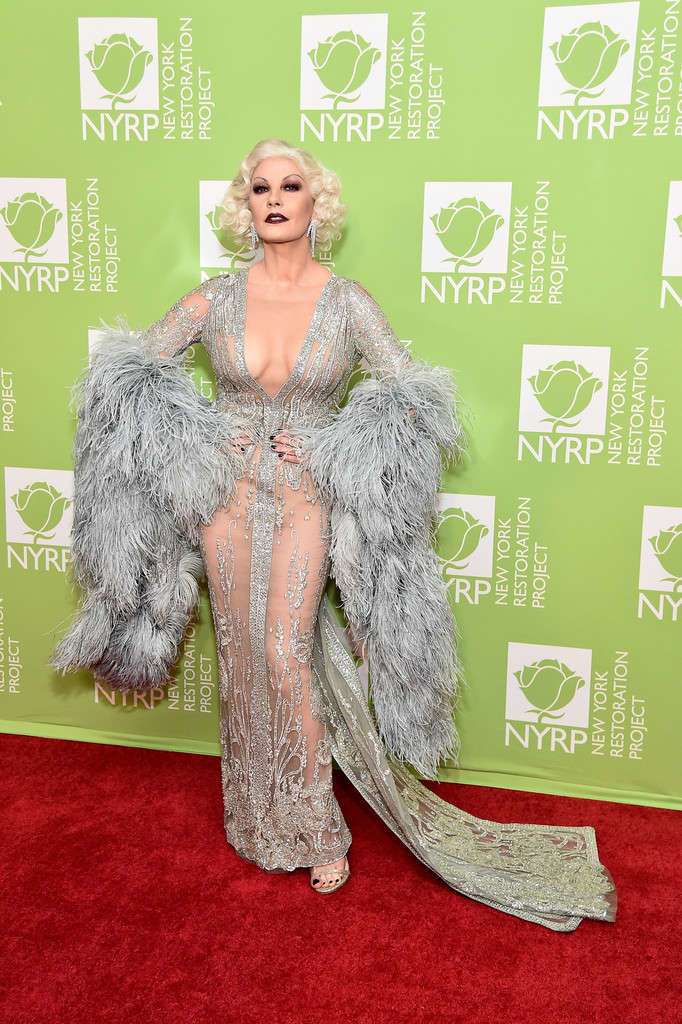 Catherine Zeta-Jones at Bette Midler's 2019 Hulaween in NYC