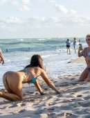 Claudia Romani in Bikini at South Beach