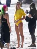Hailey Baldwin Swimsuit Photoshoot on the Beach in Miami