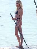 Hailey Baldwin Swimsuit Photoshoot on the Beach in Miami