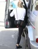 Hilary Duff Leaving a Nail Salon in Studio City