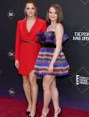 Hunter King at 45th E! People's Choice Awards in Santa Monica