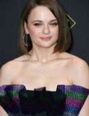 Joey King at 45th E! People's Choice Awards in Santa Monica
