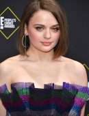 Joey King at 45th E! People's Choice Awards in Santa Monica