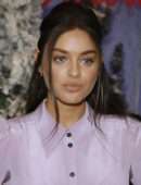 Odeya Rush at Netflix’s “Let It Snow” Photocall in Beverly Hills