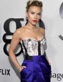 Scarlett Johansson at the Premiere of Netflix's "Marriage Story" in Los Angeles
