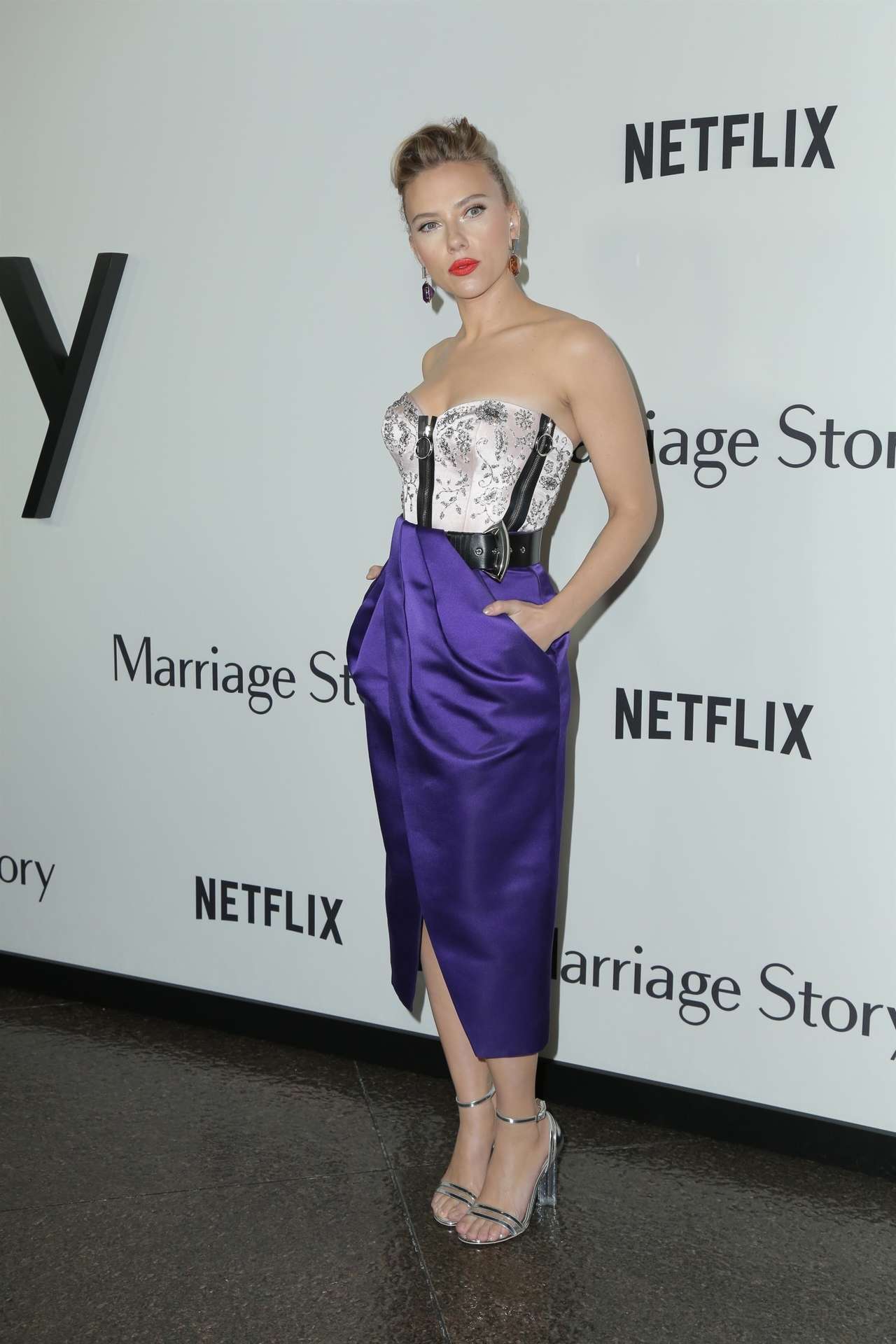 Scarlett Johansson at the Premiere of Netflix's "Marriage Story" in Los Angeles