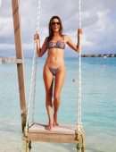 Alessandra Ambrosio in Gal Floripa 2019