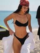 Kendall Jenner and Bella Hadid Booty in Bikini on the Beach in Miami