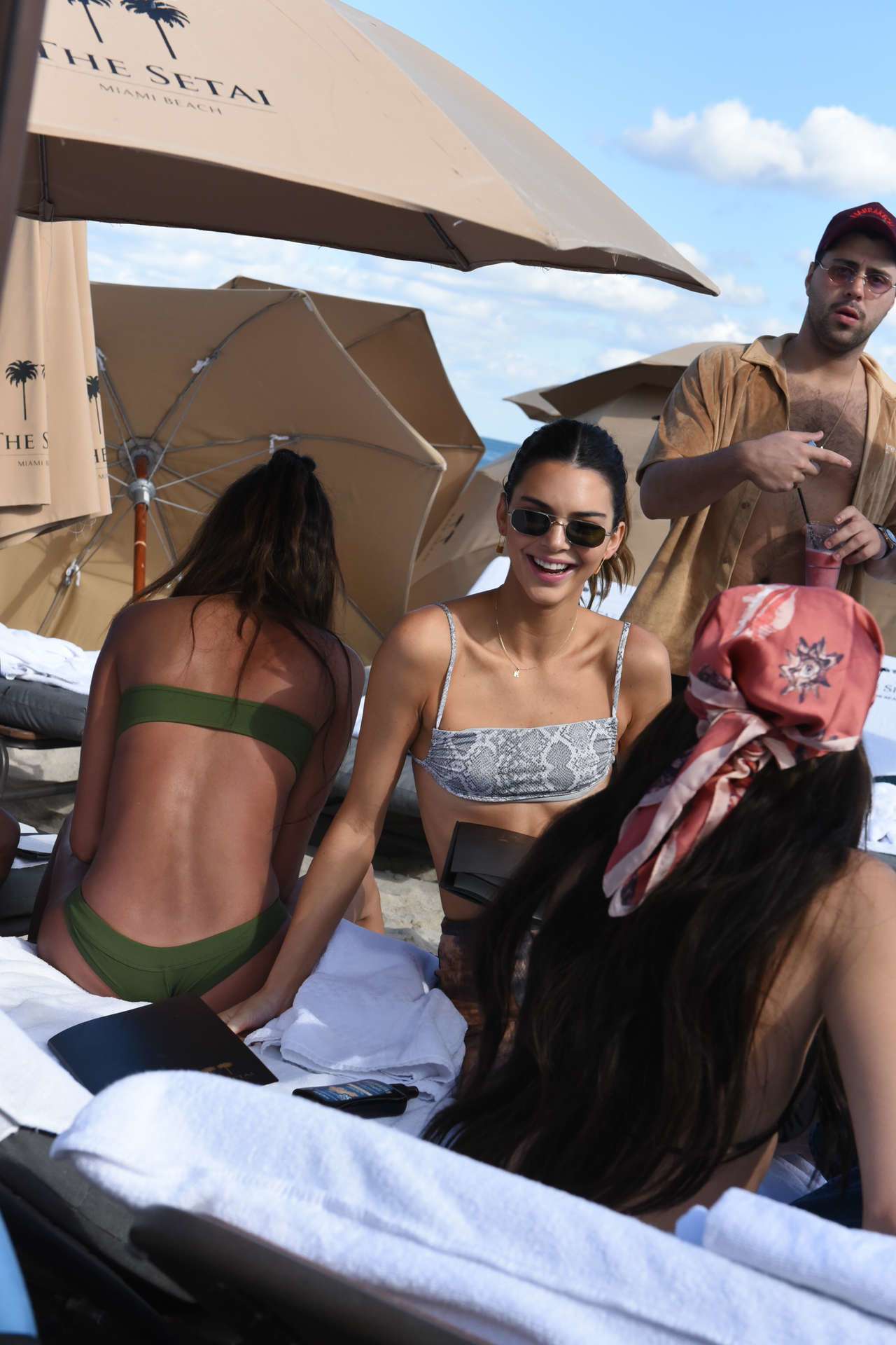 Kendall Jenner and Bella Hadid Booty in Bikini on the Beach in Miami