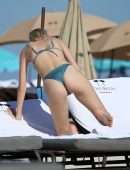 Daphne Groeneveld Booty in Green Bikini in Miami Beach, Florida