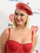 Katy Perry at KIIS FM's Jingle Ball 2019 in Los Angeles