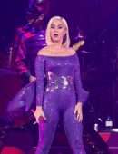 Katy Perry Performing Onstage at B96 Jingle Bash in Chicago