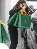 Kendall Jenner Booty, Shopping in Beverly Hills