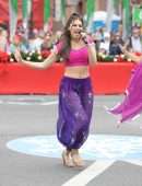 Kira Kosarin at 2019 Nashville Christmas Parade