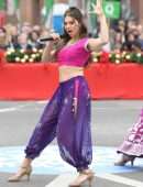 Kira Kosarin at 2019 Nashville Christmas Parade