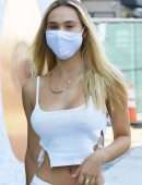 Alexis Ren Booty and Pokies at Moon Juice in Los Angeles
