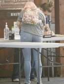 Ariel Winter in Jeans takes her New Puppy to the Vet in Los Angeles