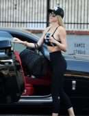 Christine Quinn Booty, Arriving at DWTS Studio in Los Angeles