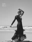 Elsa Pataky in InStyle Magazine Spain - November 2020